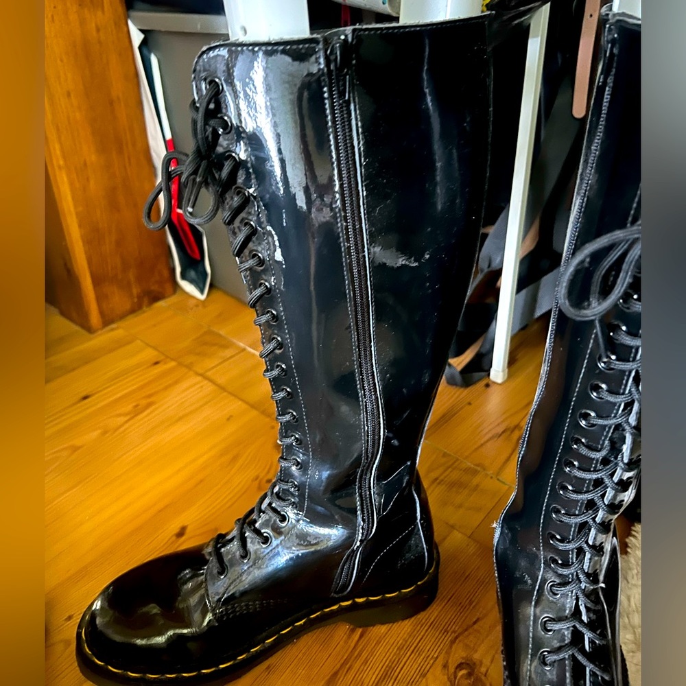 Like New Patent Leather knee-high (20-eye) Doc Martens